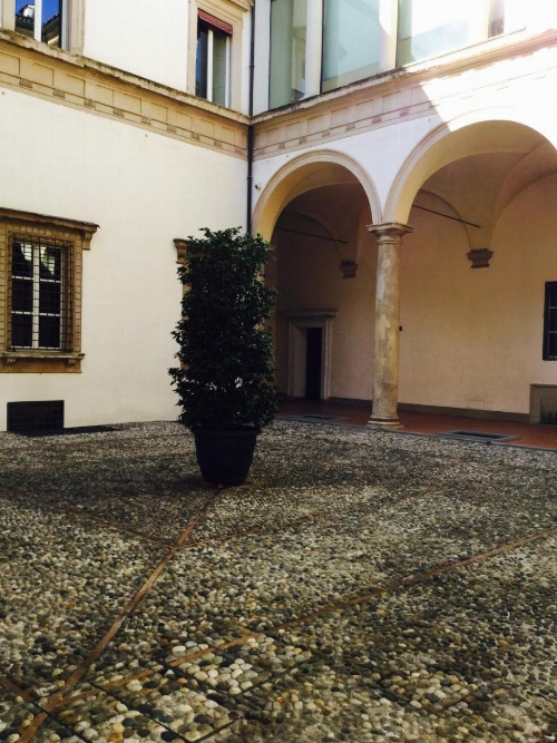 TL Palazzo Fantuzzi image 9
